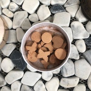 BECCA x KHLOE AND MALIKA GLOW LETTERS